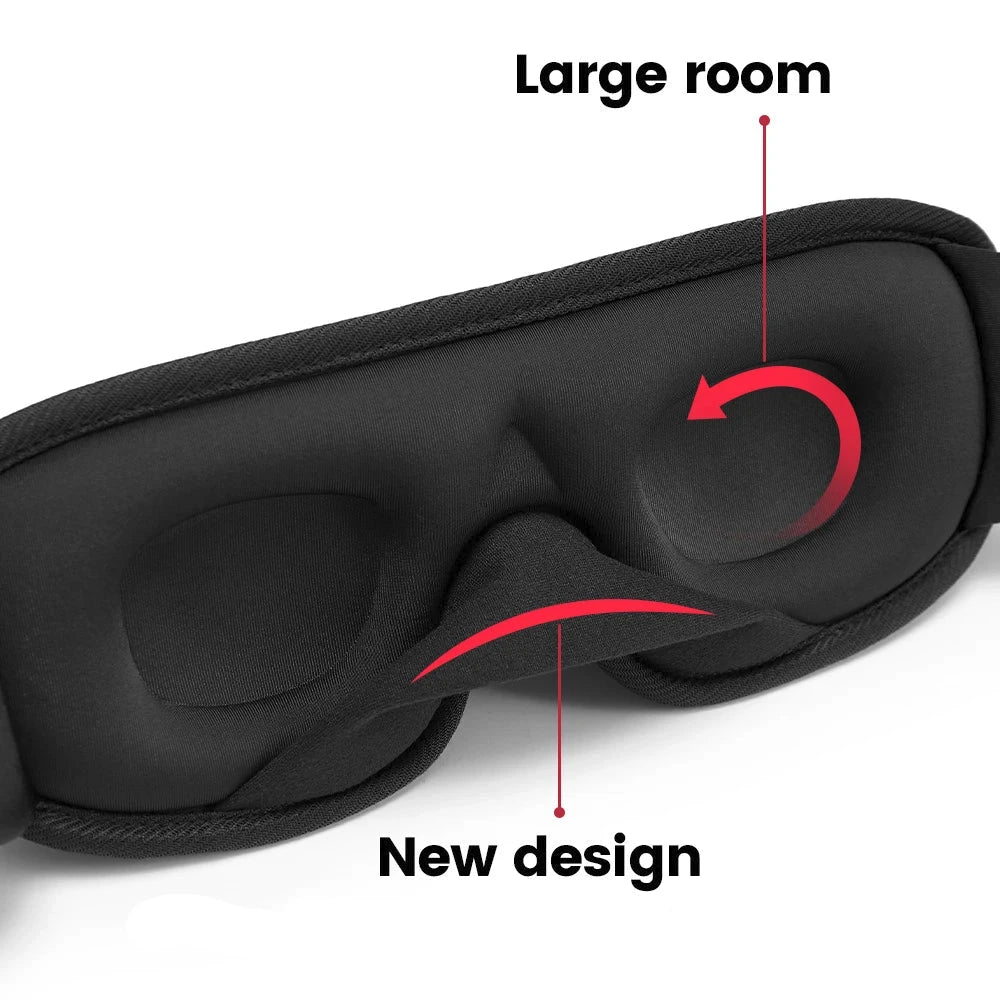 The Packt Blackout — side profile showing 3D contoured design and adjustable elastic strap