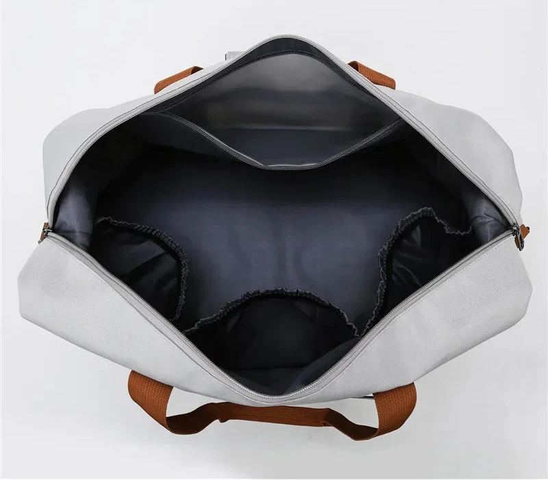The Packt Weekender duffel interior — main compartment with organizer pocket